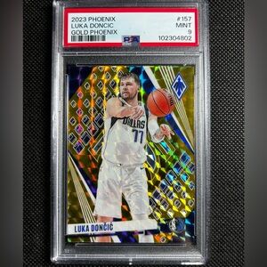 2023-24 Panini Phoenix Luka Doncic #157 Gold Mavericks /10 PSA 9 MINT